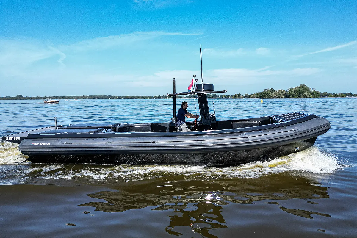 Blue Spirit 1050 RIB Tender 23