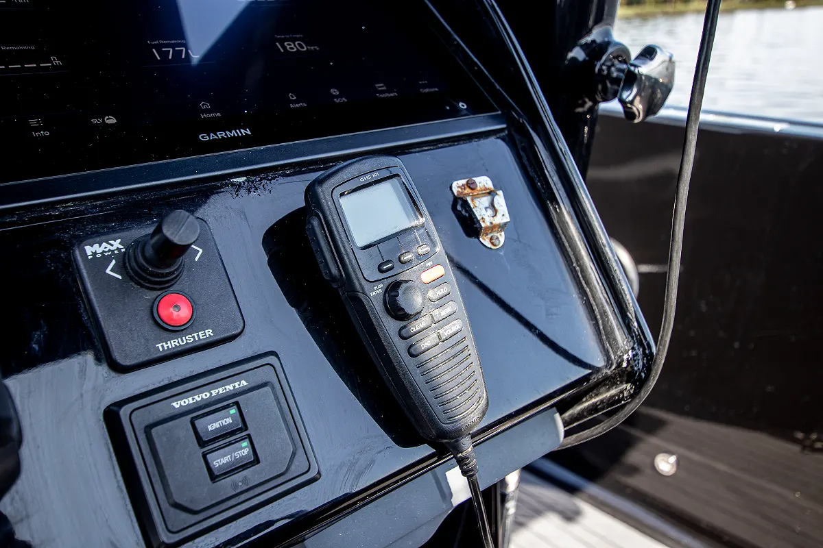 Blue Spirit 1050 RIB Tender 81