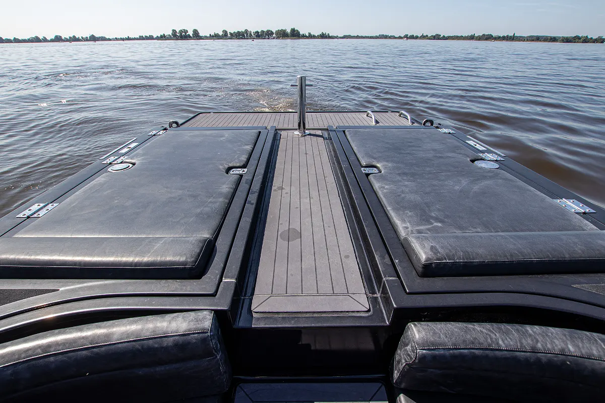 Blue Spirit 1050 RIB Tender 58