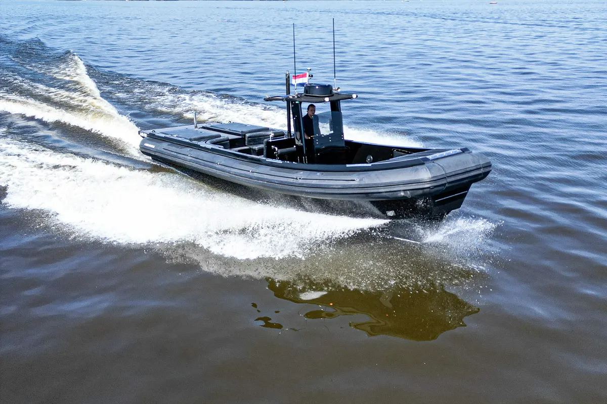 Blue Spirit 1050 RIB Tender 54