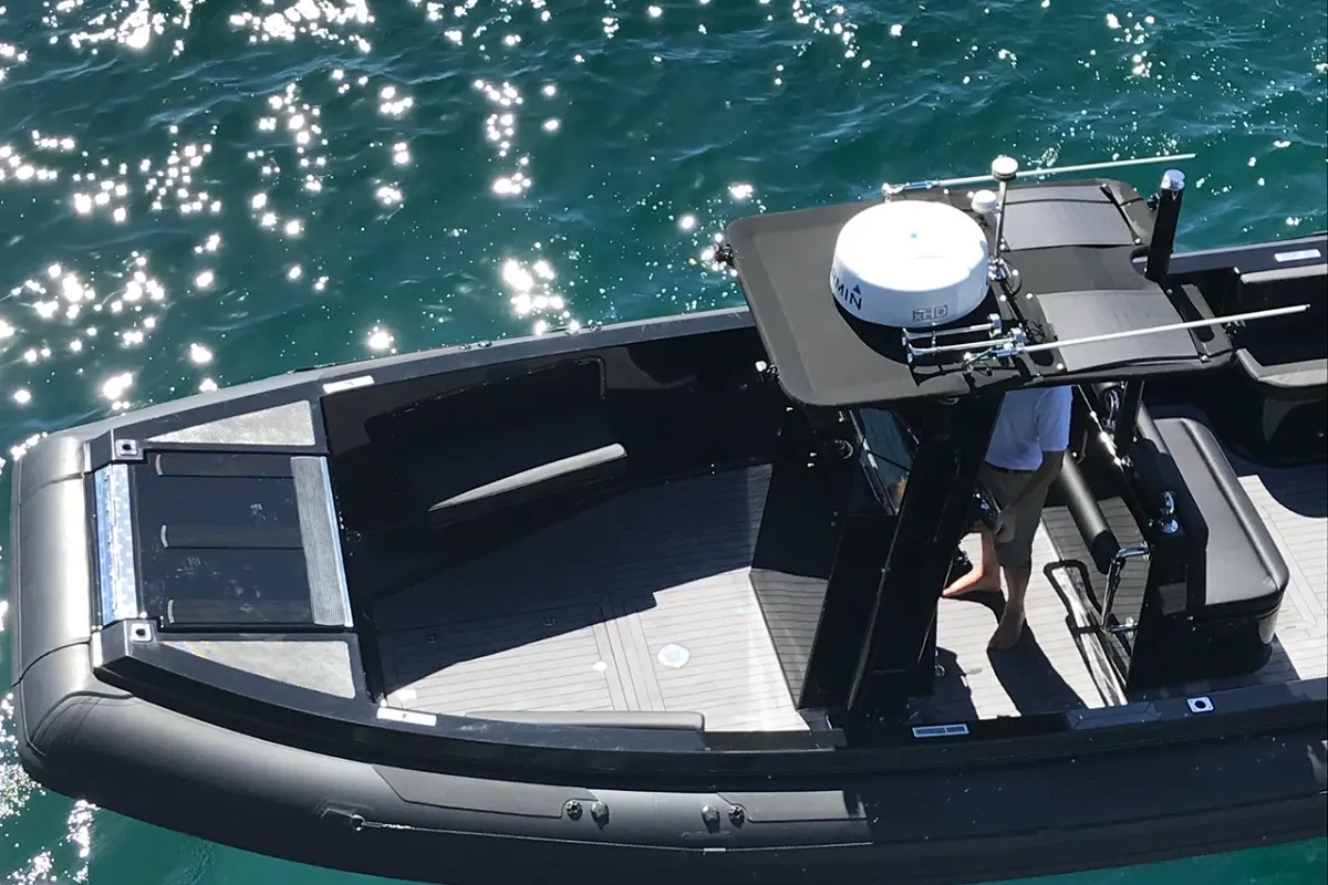 Blue Spirit 1050 RIB Tender 7