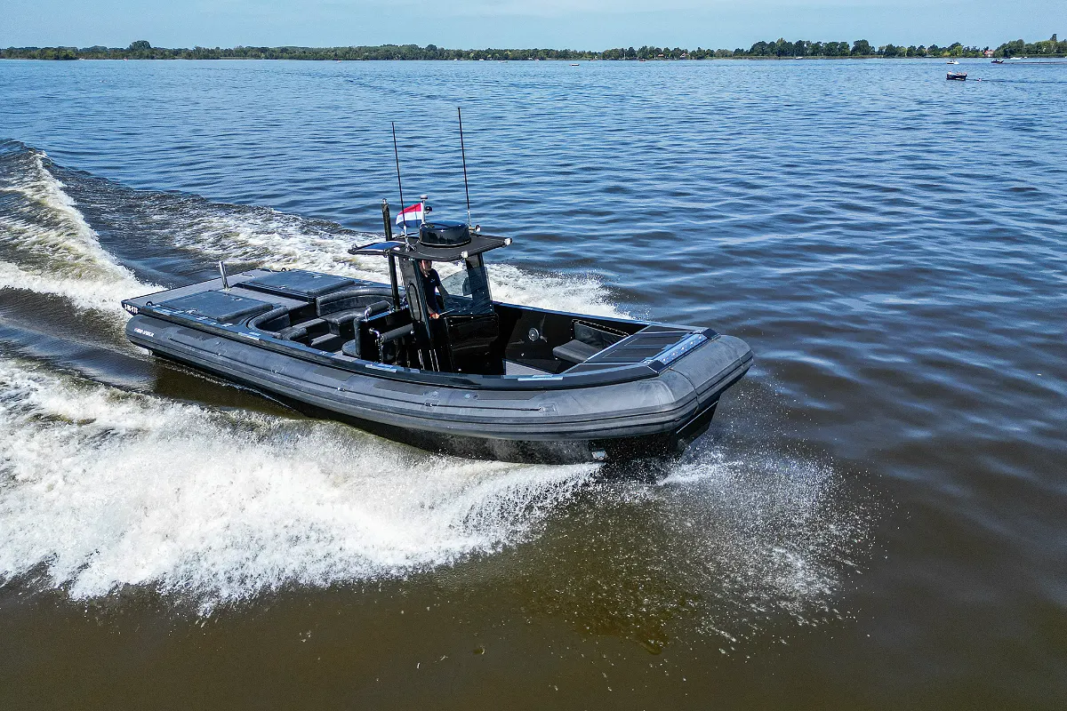 Blue Spirit 1050 RIB Tender 40