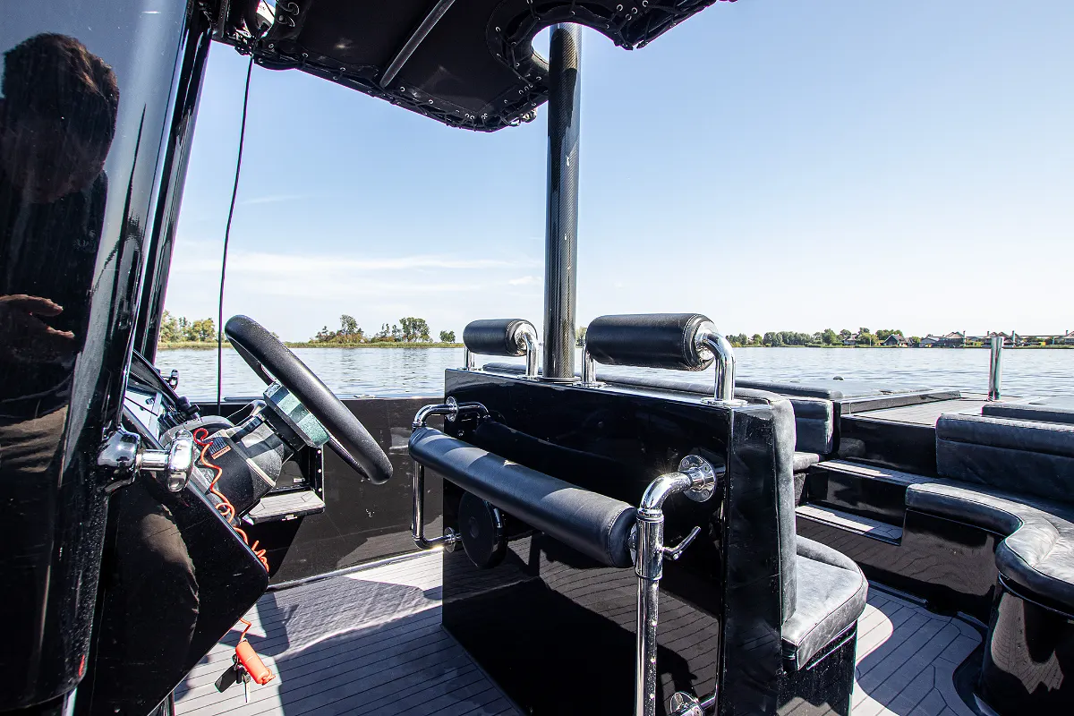 Blue Spirit 1050 RIB Tender 68