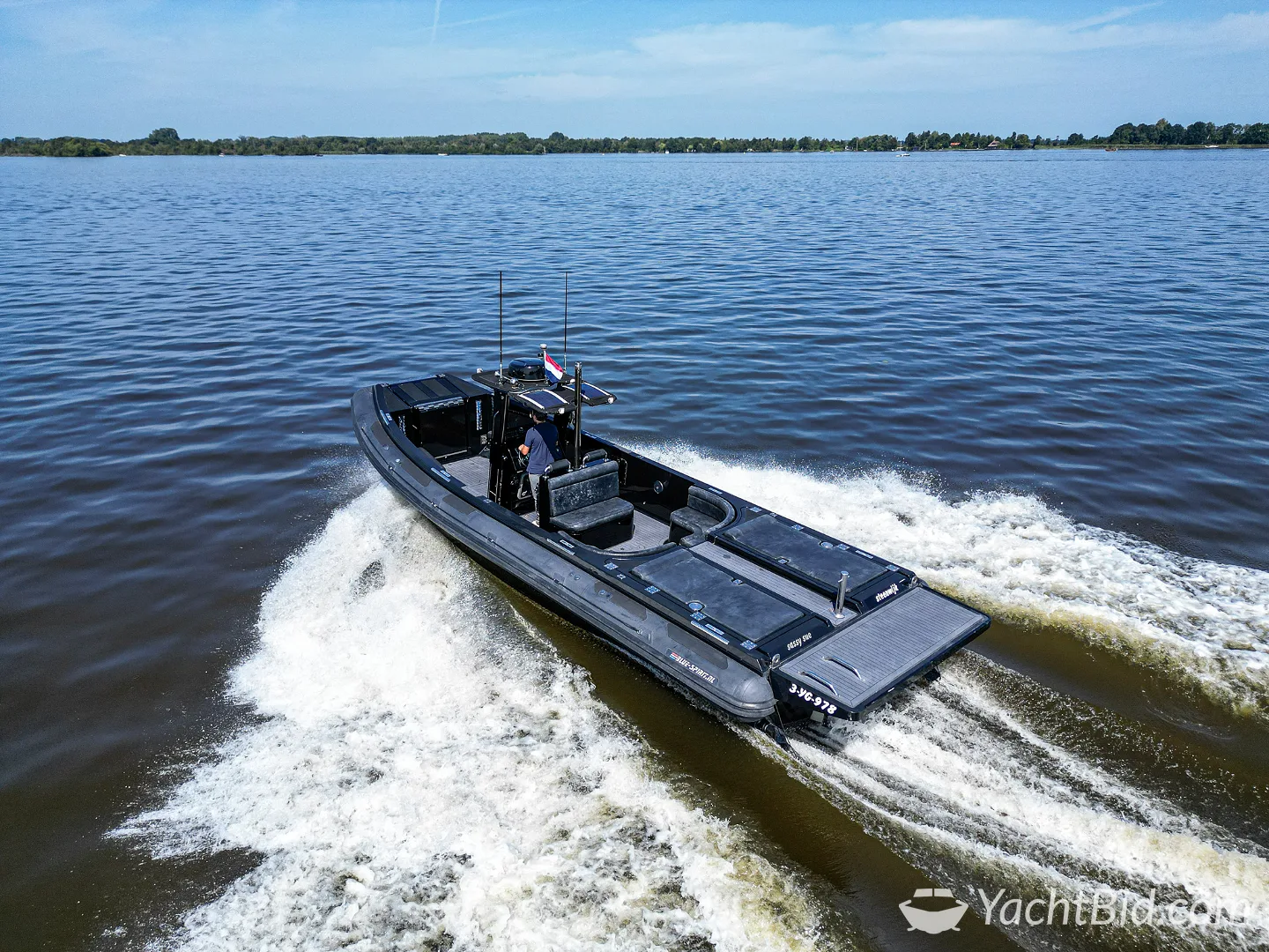 Blue Spirit 1050 RIB Tender motorjacht – foto 15 – kavel bij YachtBid, Loosdrecht