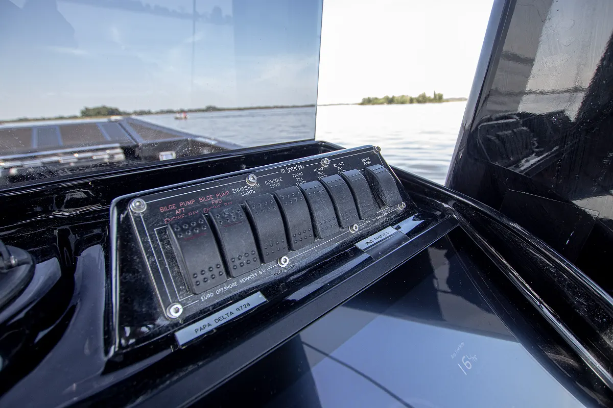 Blue Spirit 1050 RIB Tender 82