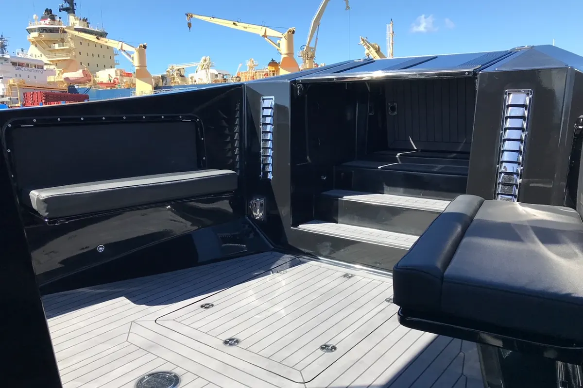 Blue Spirit 1050 RIB Tender 43