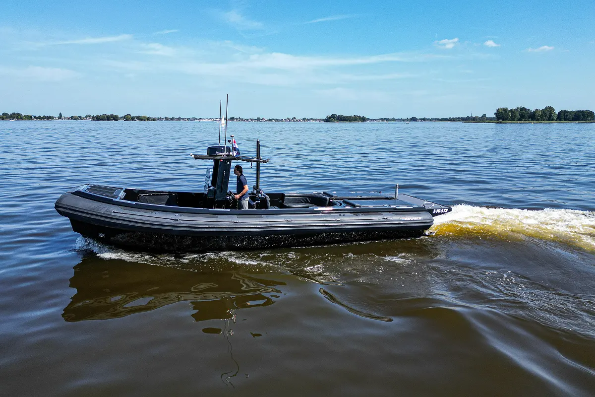 Blue Spirit 1050 RIB Tender 52