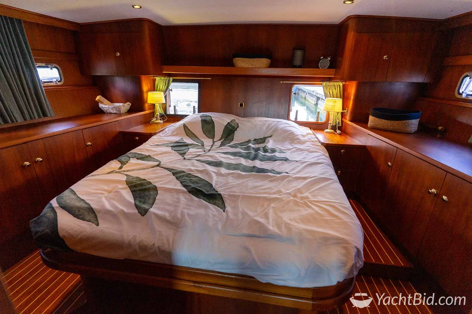 Vripack Trawler 1150 motorjacht – foto 4 – kavel bij YachtBid, Alem