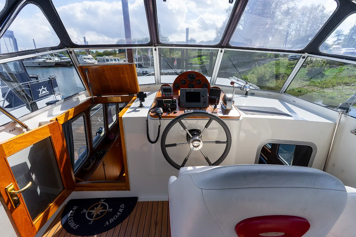 Vripack Trawler 1150 16