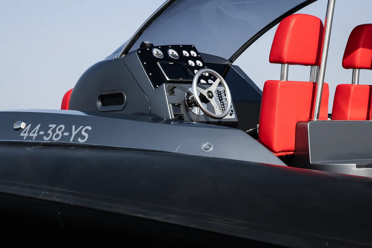 Albatro Racing 32 13