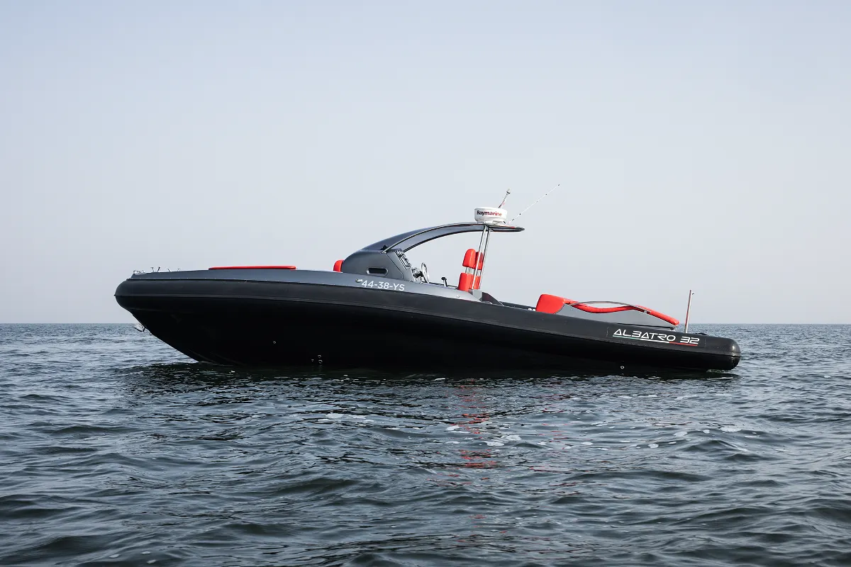 Albatro Racing 32 46