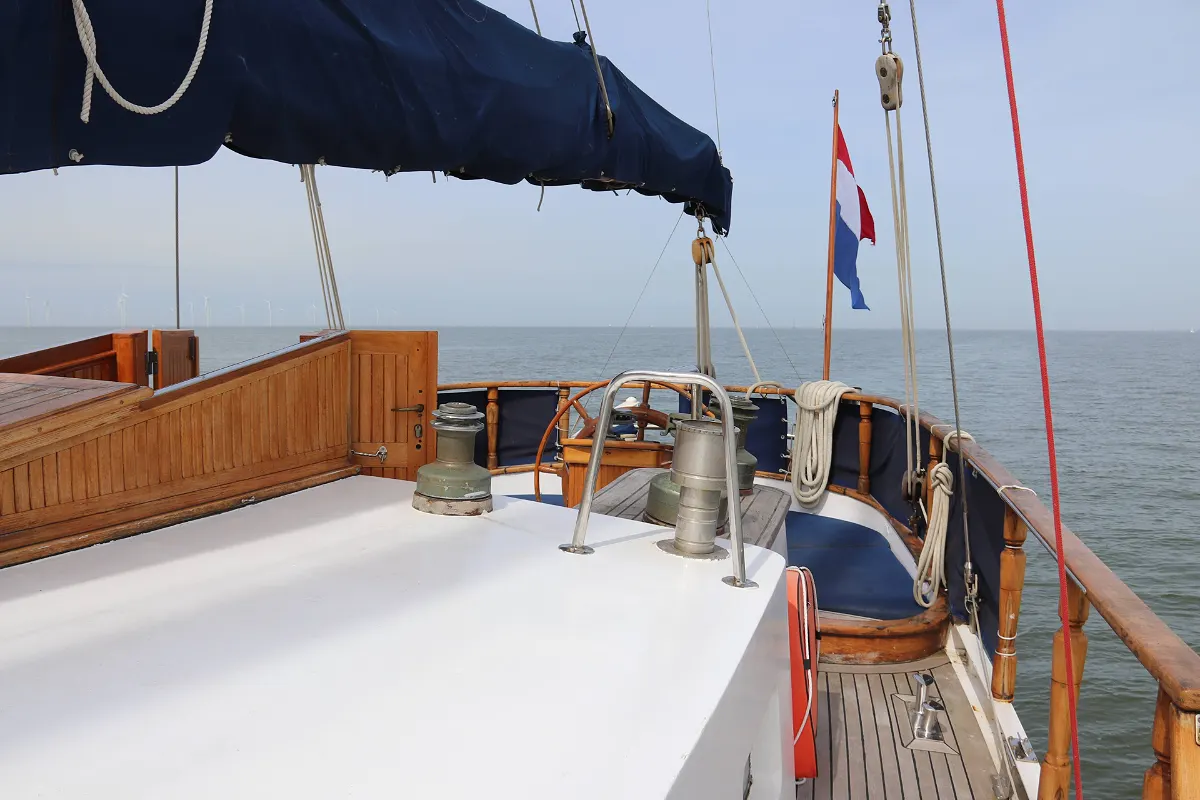Lunstroo Schooner 58