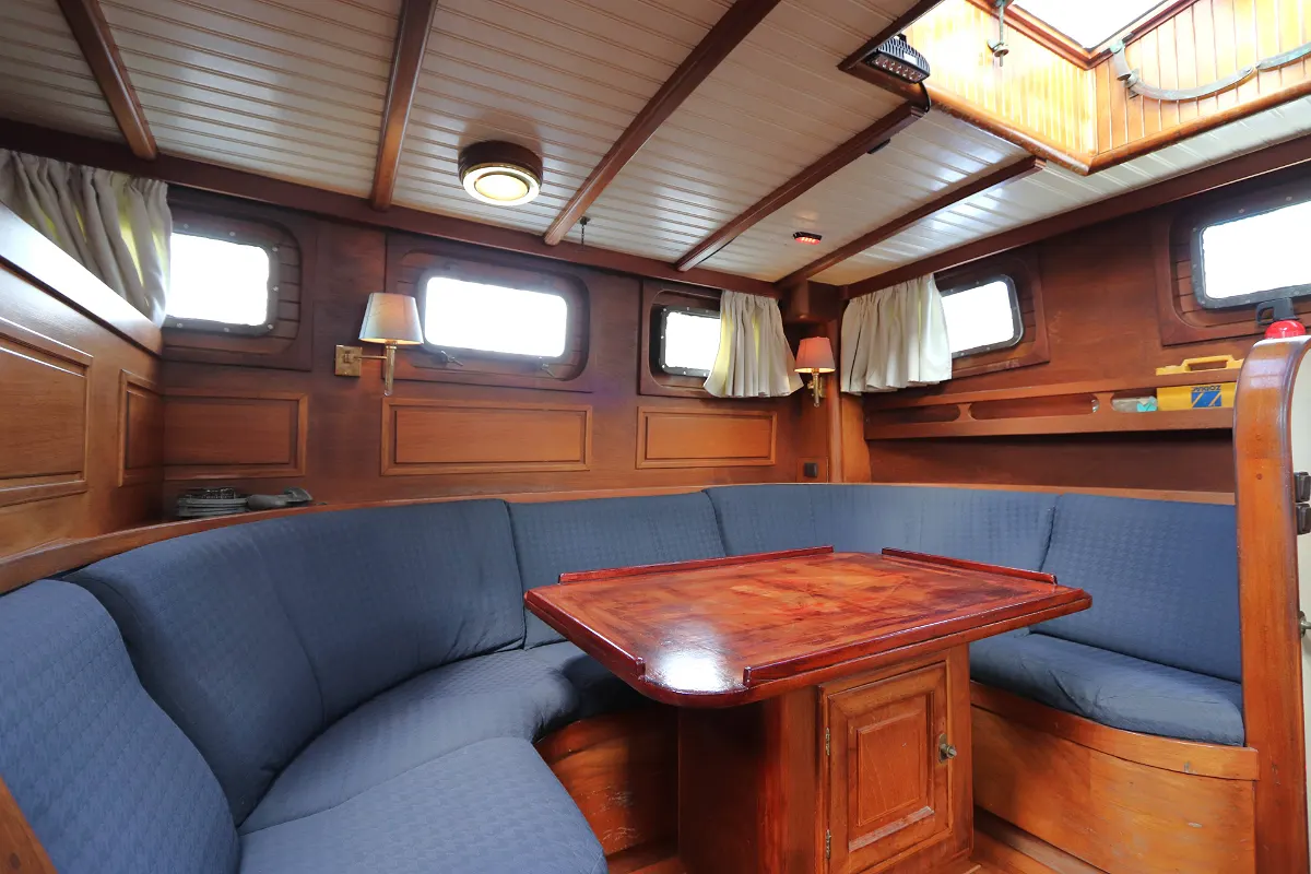 Lunstroo Schooner 86