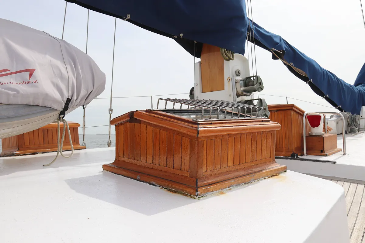 Lunstroo Schooner 28