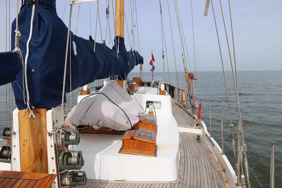 Lunstroo Schooner 12