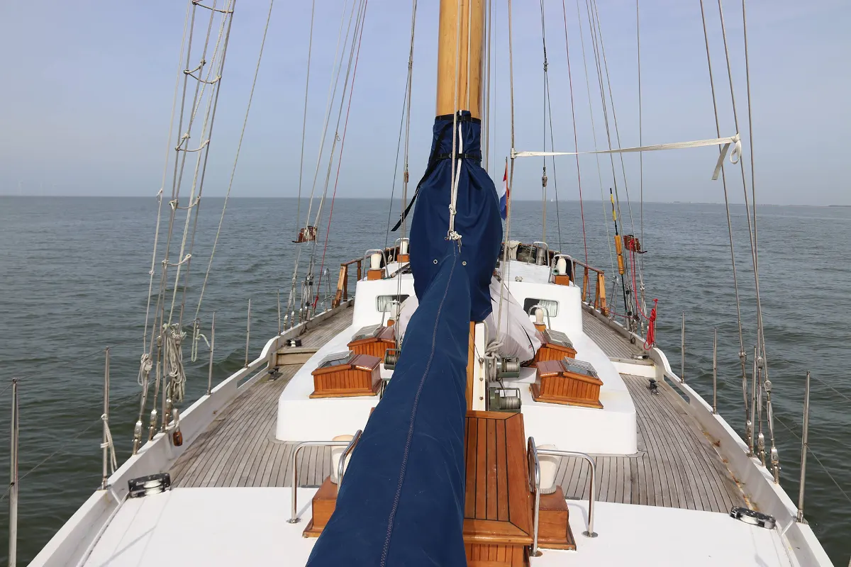 Lunstroo Schooner 62