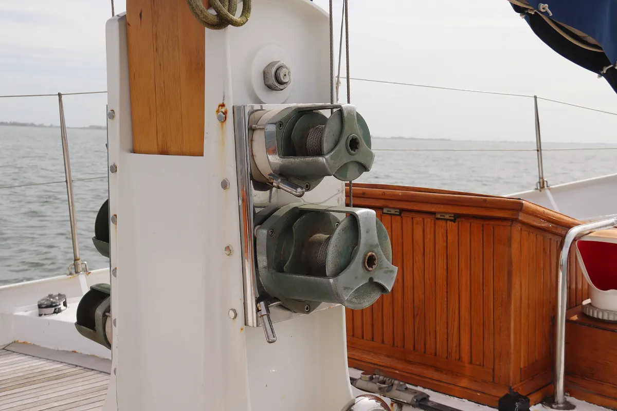 Lunstroo Schooner 32