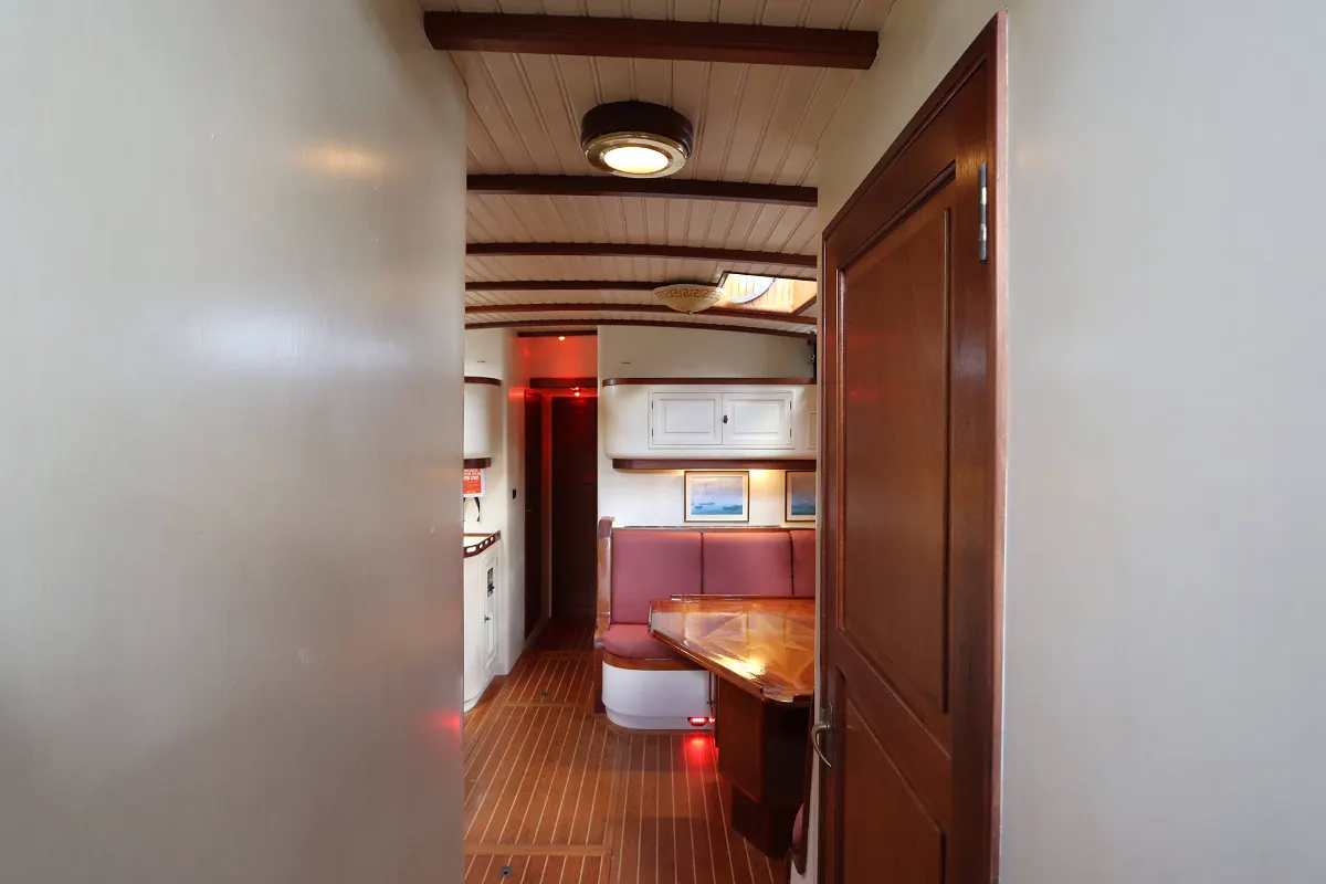 Lunstroo Schooner 88