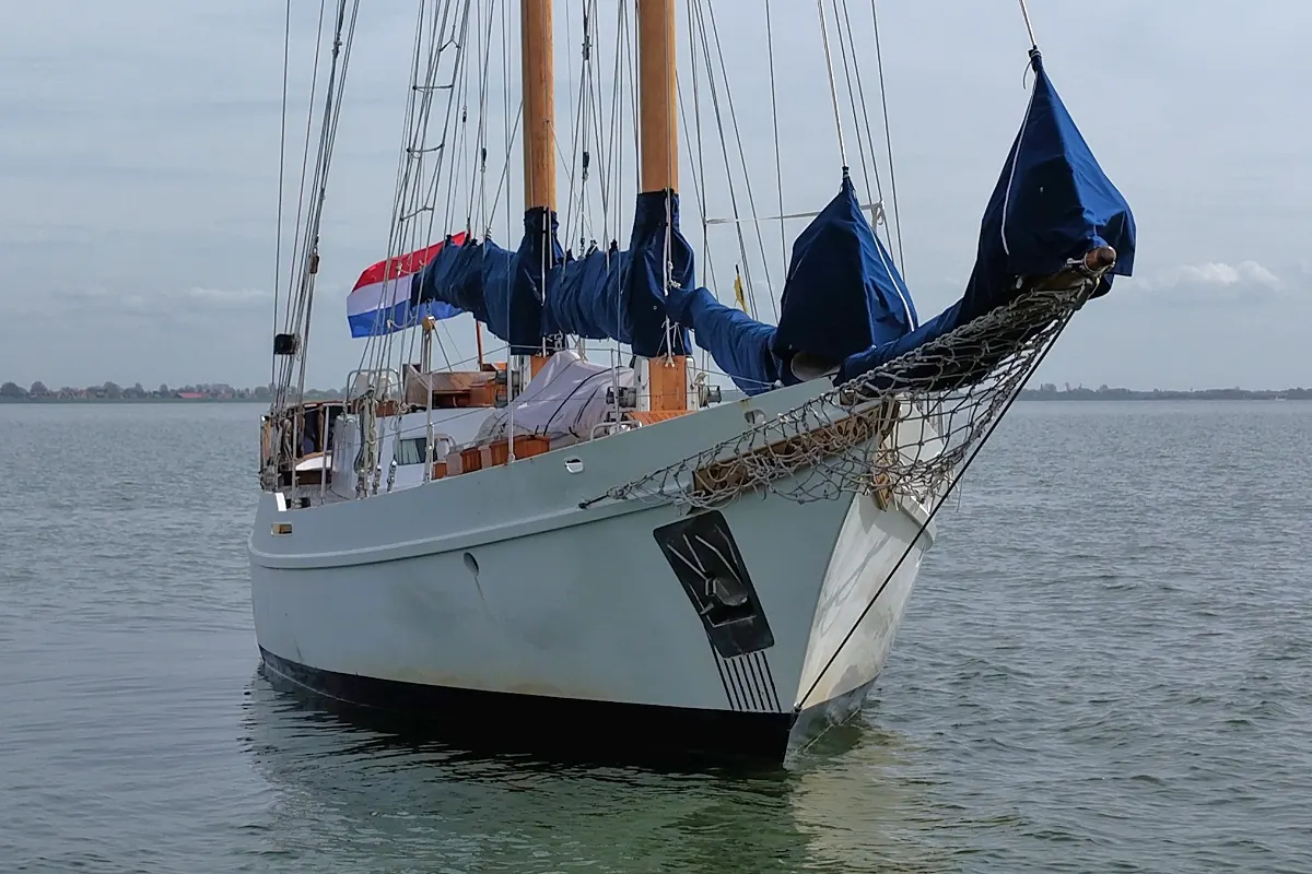 Lunstroo Schooner 18