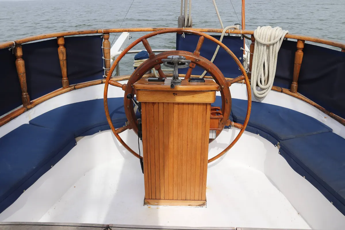 Lunstroo Schooner 53