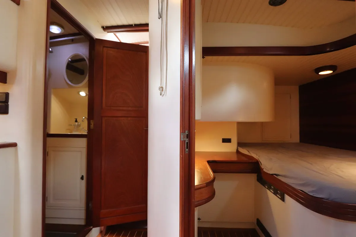 Lunstroo Schooner 95