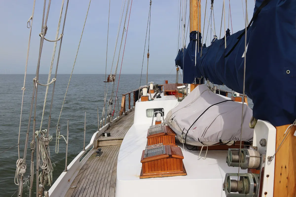 Lunstroo Schooner 56