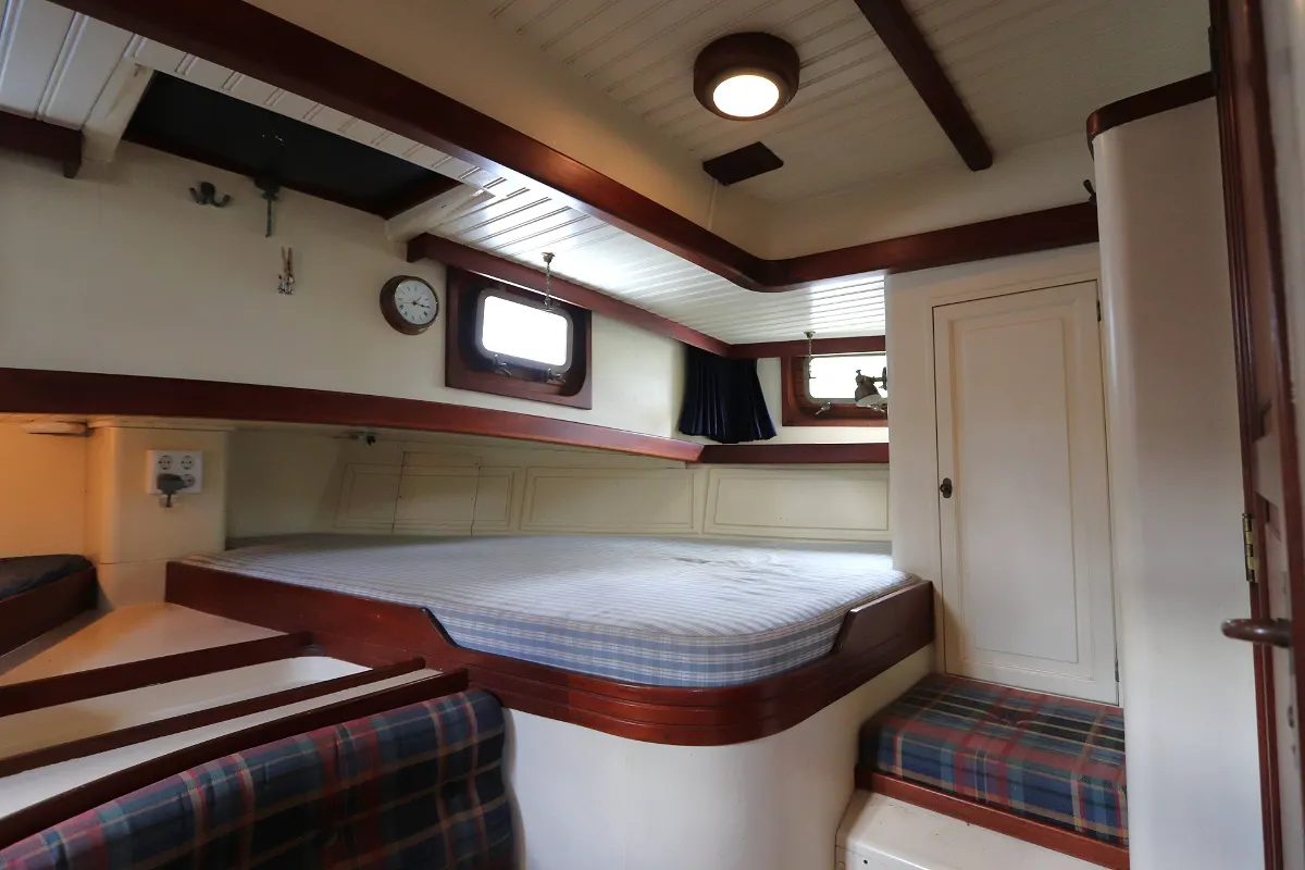 Lunstroo Schooner 99