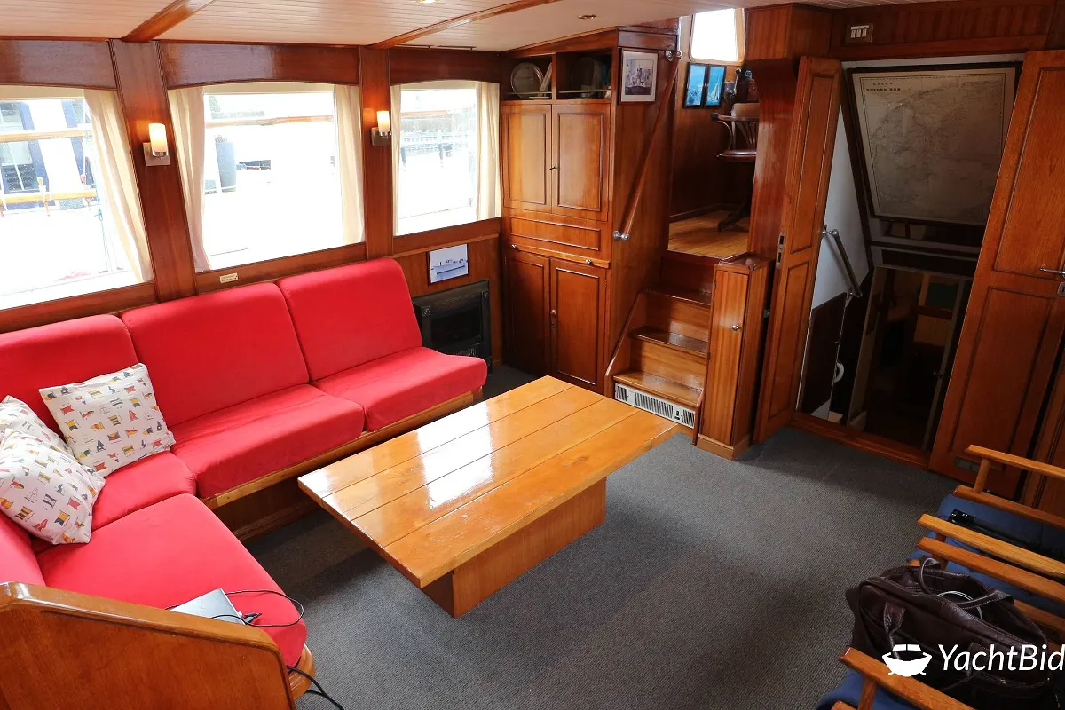 Feadship Canoe Stern ''Haddock'' 34