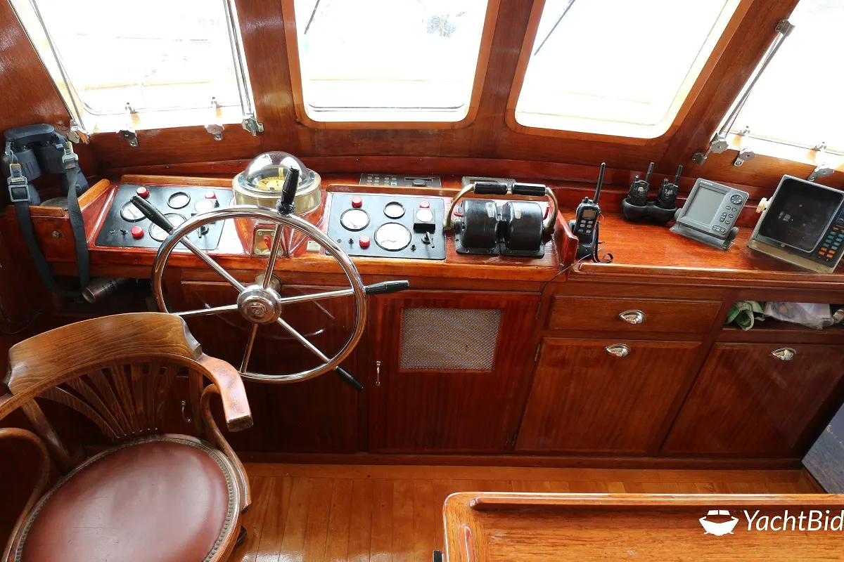 Feadship Canoe Stern ''Haddock'' 45