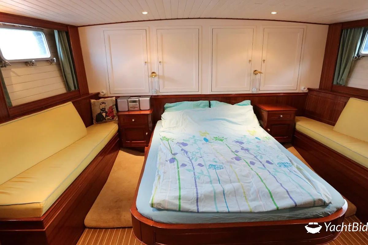 Feadship Canoe Stern ''Haddock'' 56