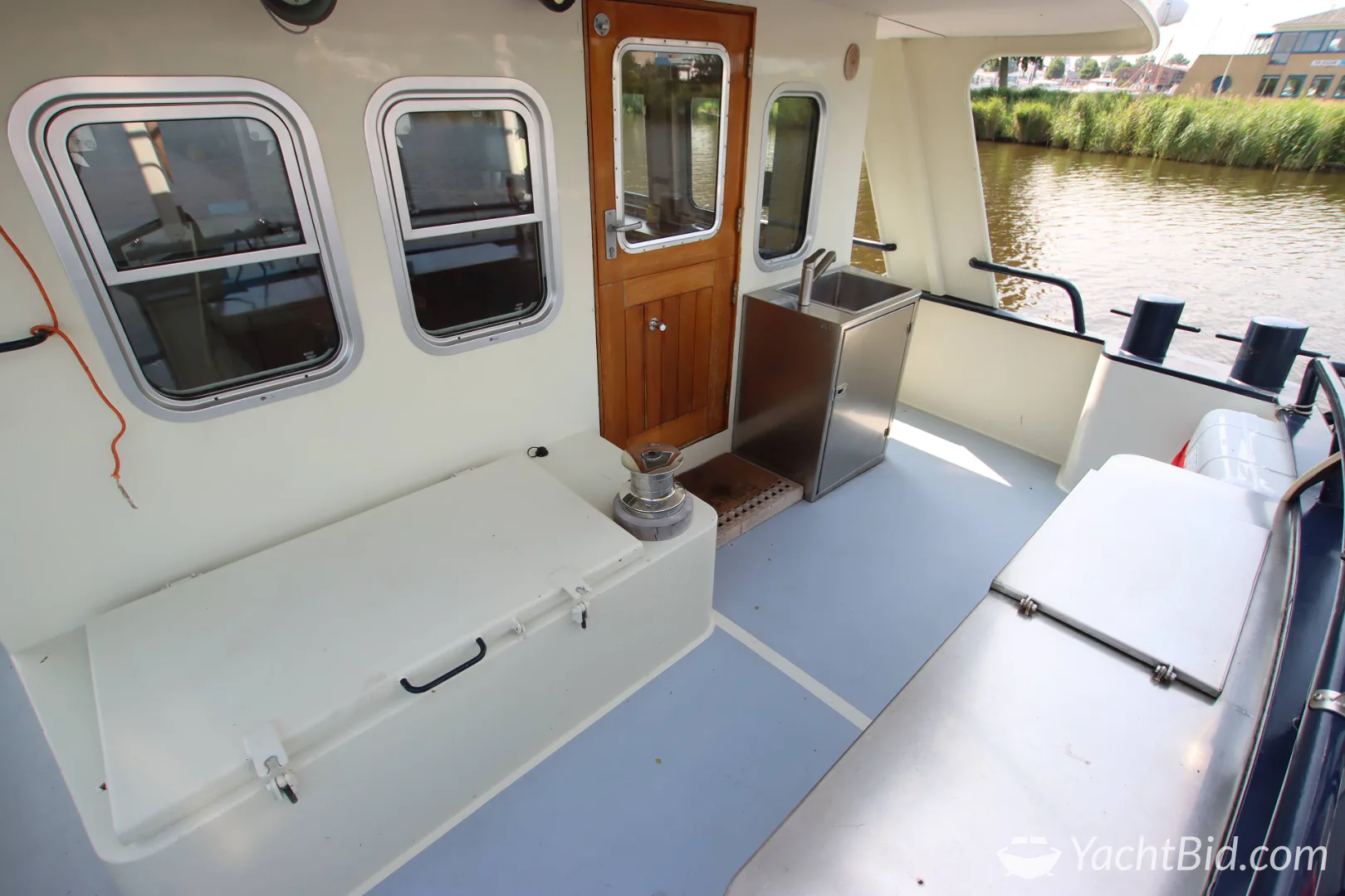 Bekebrede 1800 Explorer Trawler motorjacht – foto 8 – kavel bij YachtBid, Loosdrecht
