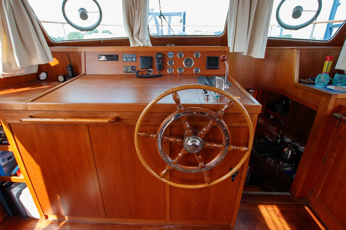 Classic Kok Canoe Stern 16.50 35