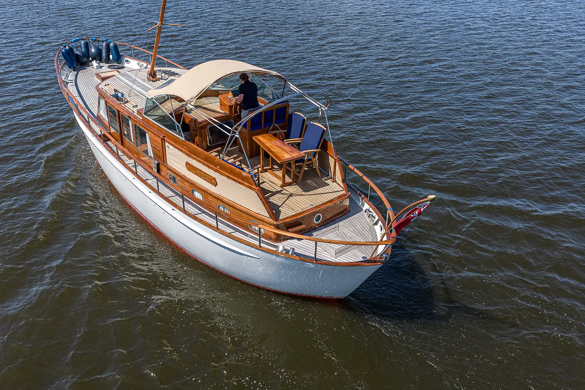 Classic Kok Canoe Stern 16.50 17