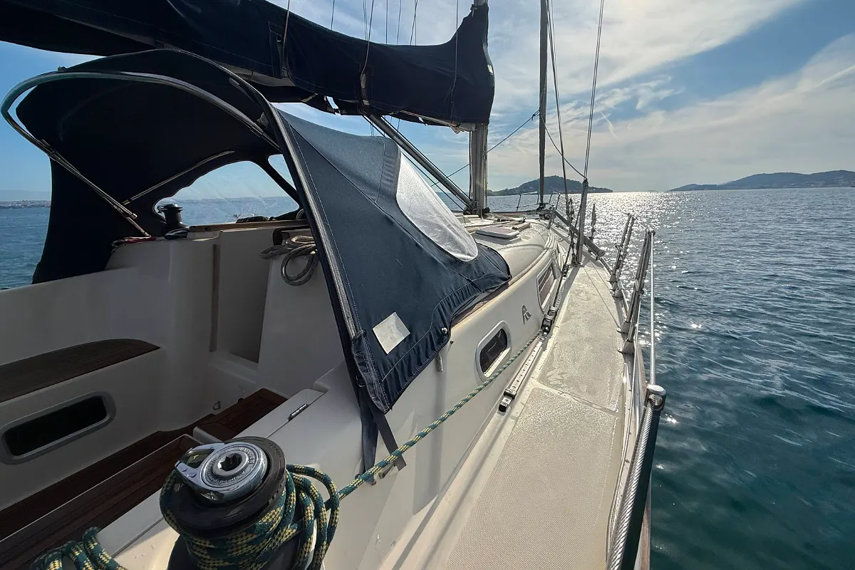 Hanse 371 23