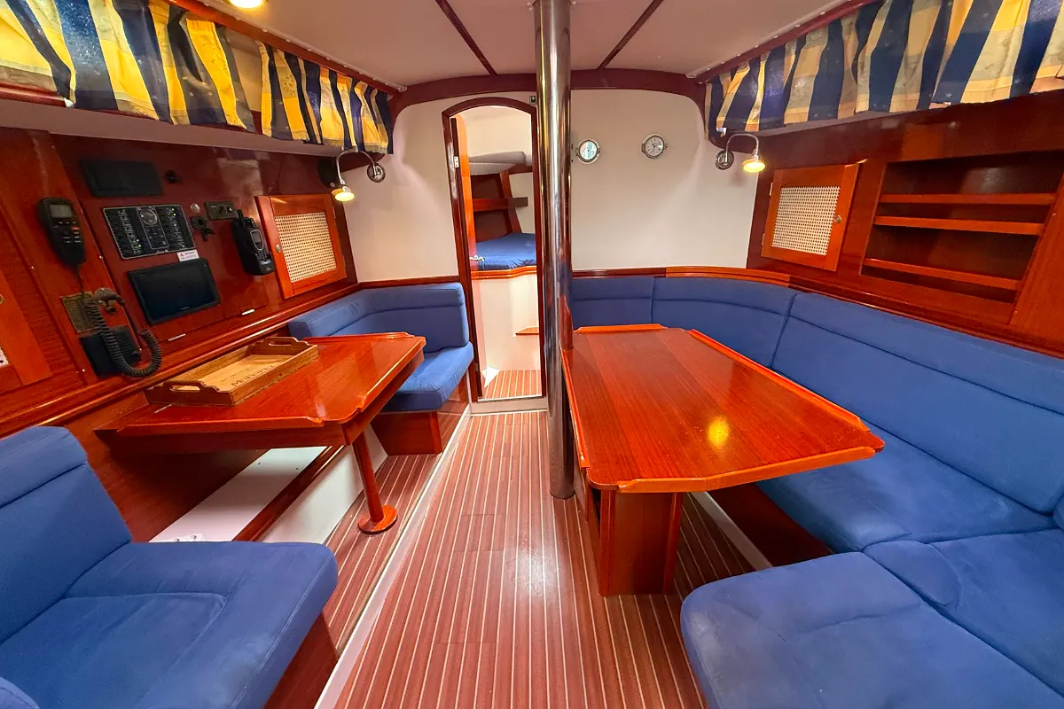 Hanse 371 6