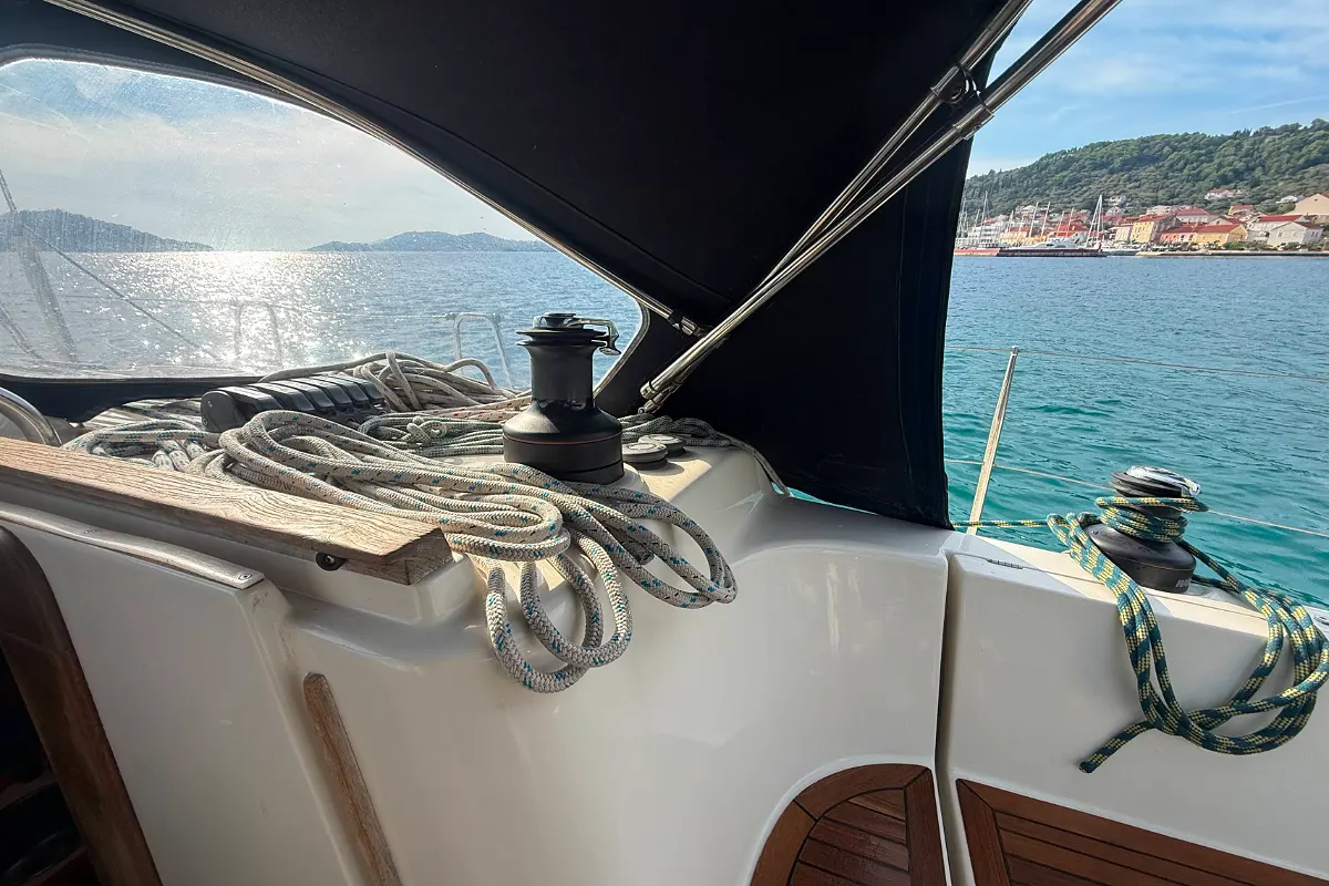 Hanse 371 17