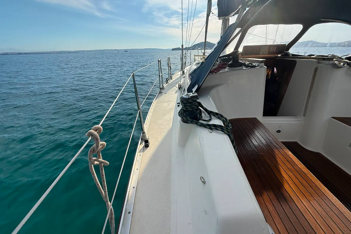 Hanse 371 18