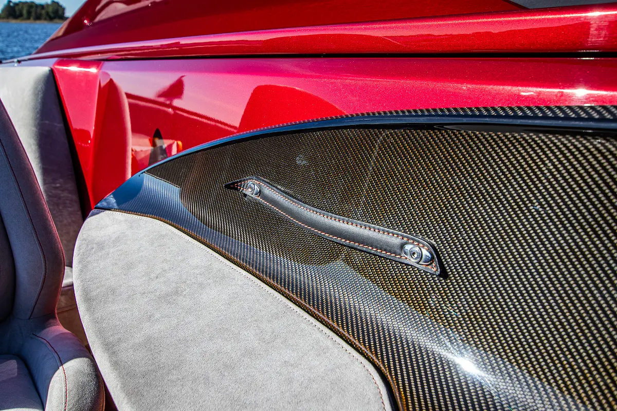 Aston Martin AM37 89