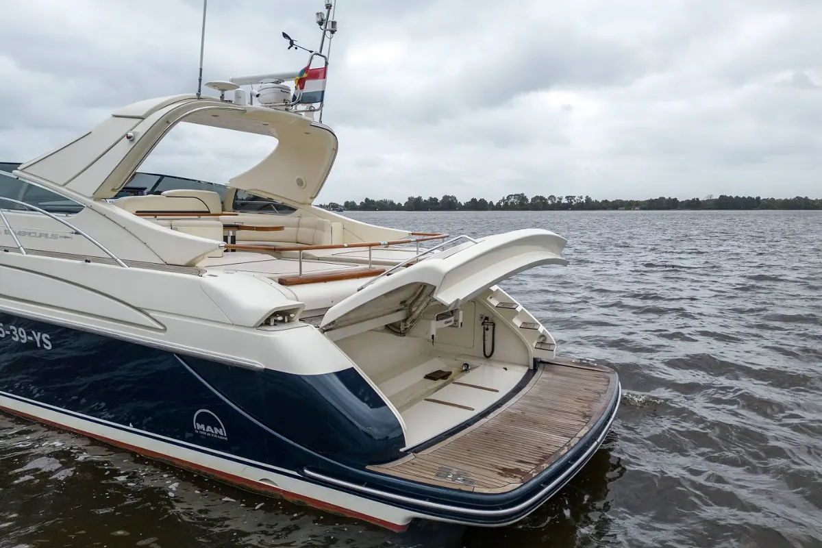 Riva 59 Mercurius Super 84