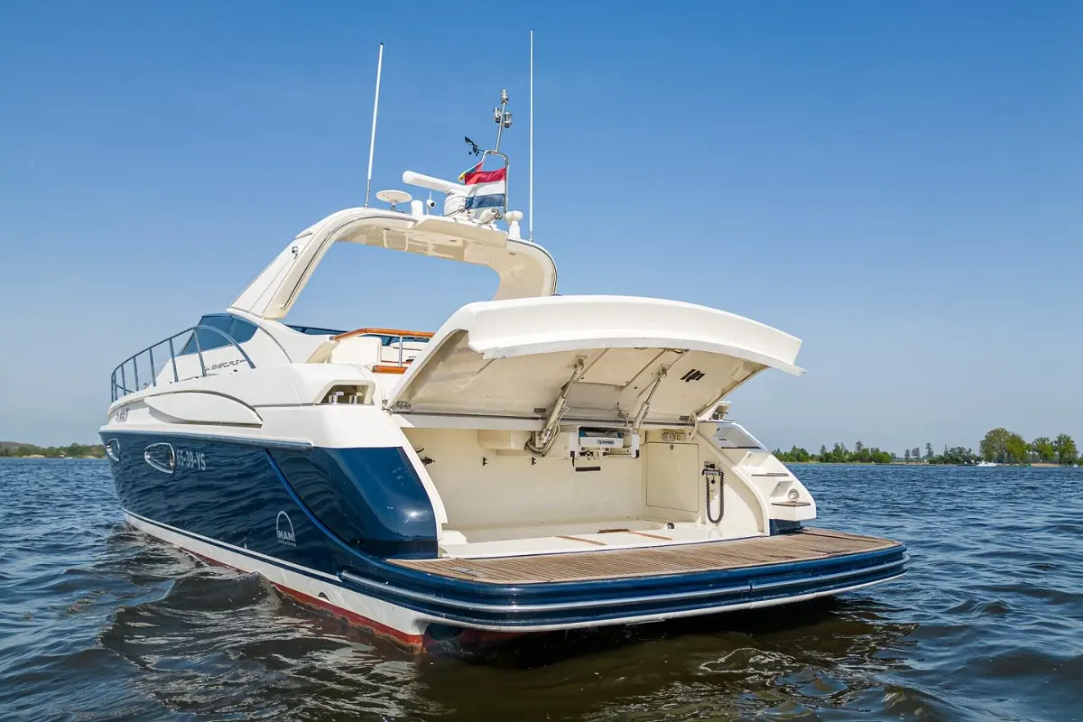 Riva 59 Mercurius Super 104