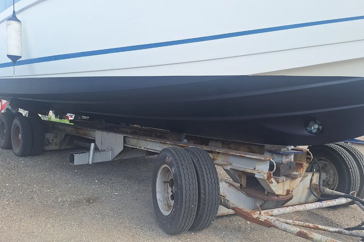Bavaria 42 HT 39