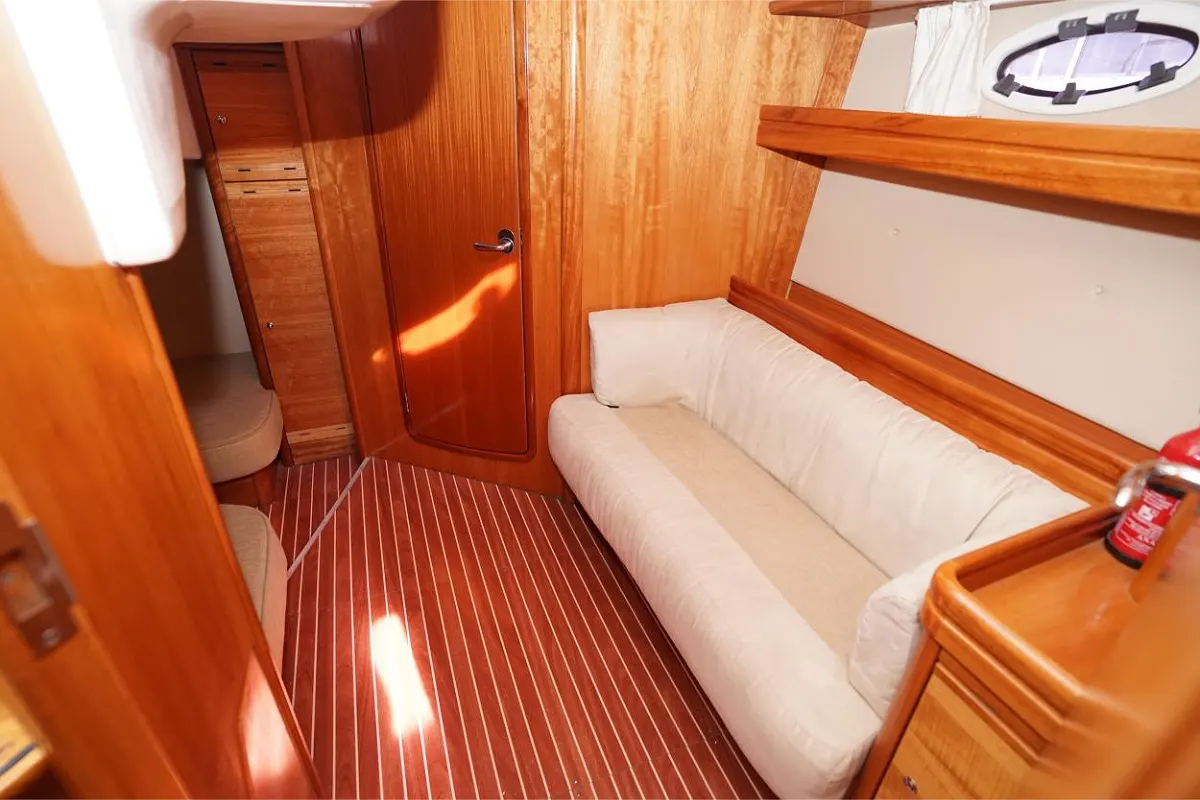 Bavaria 42 HT 24
