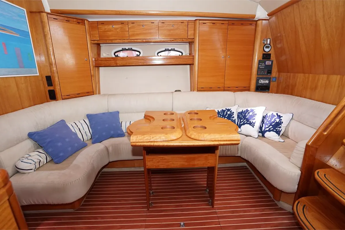 Bavaria 42 HT 26