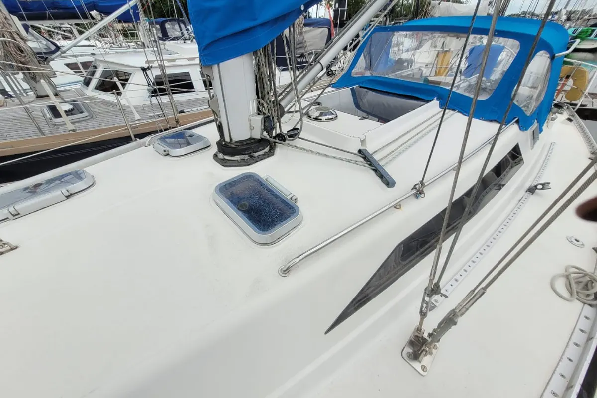CS Yachts 36 Merlin 7