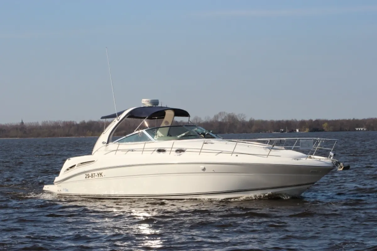 Sea Ray 395 Sundancer