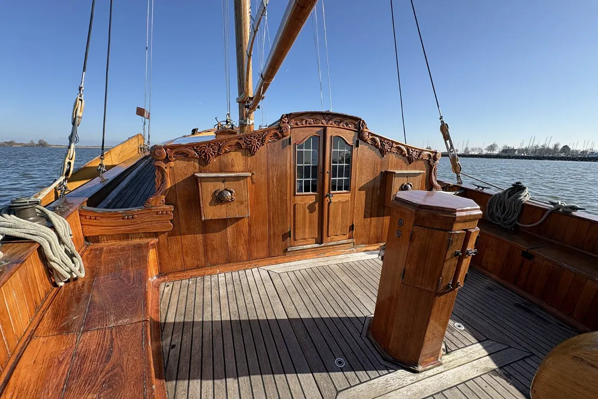 Dutch Botter Yacht 2