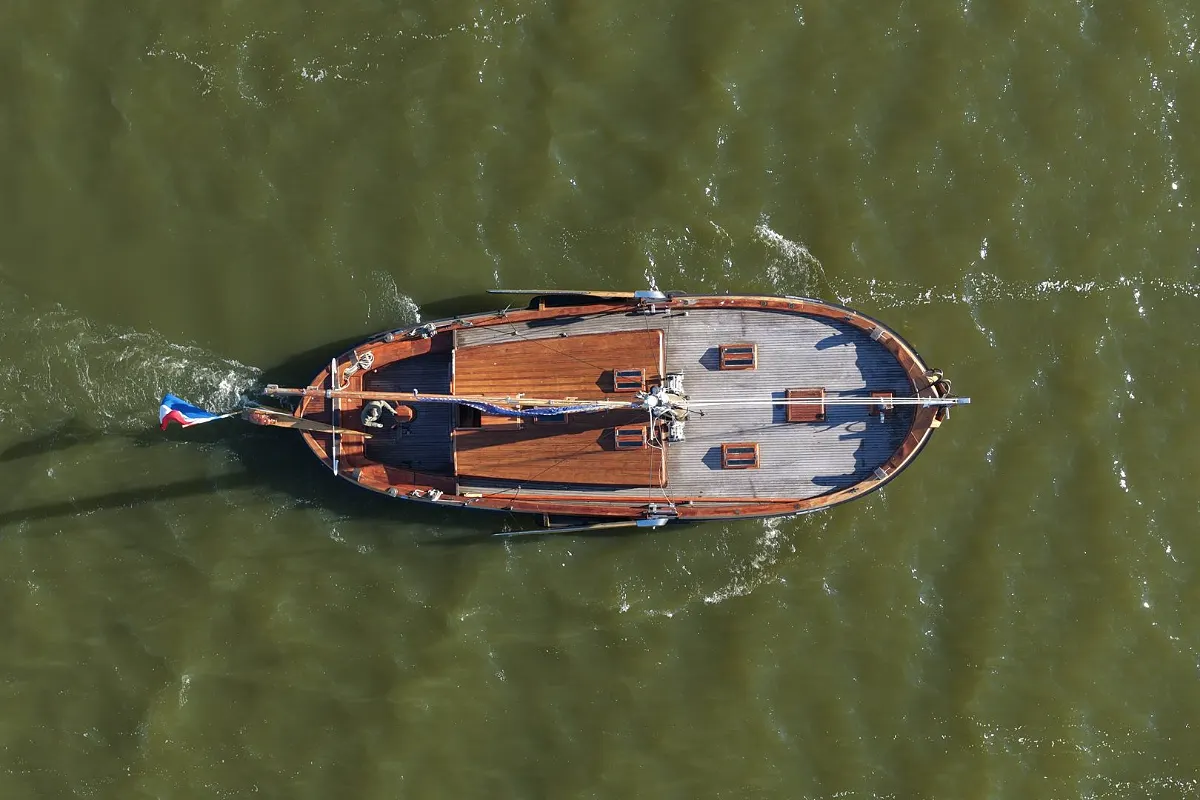Dutch Botter Yacht 20
