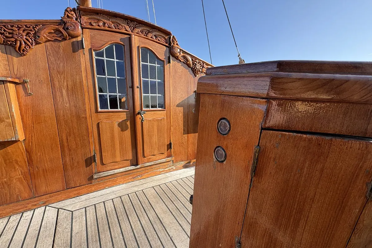 Dutch Botter Yacht 33