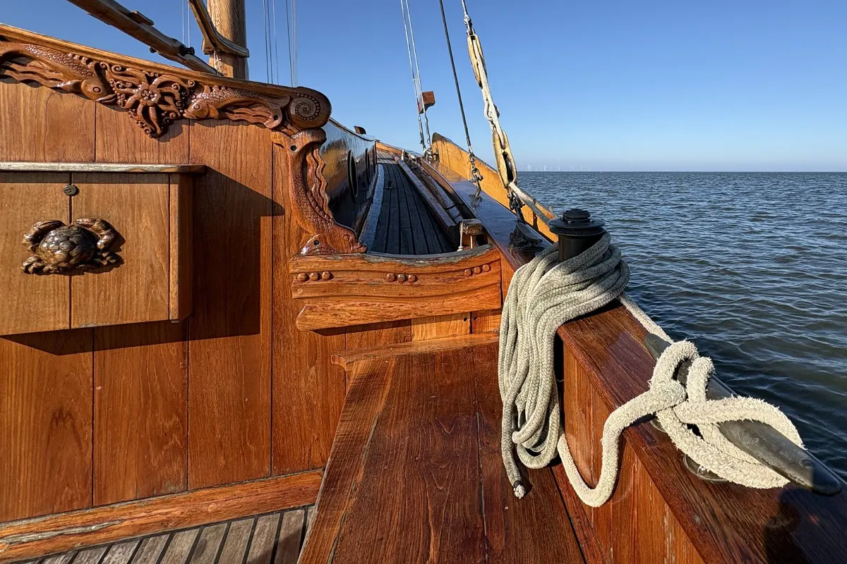 Dutch Botter Yacht 39