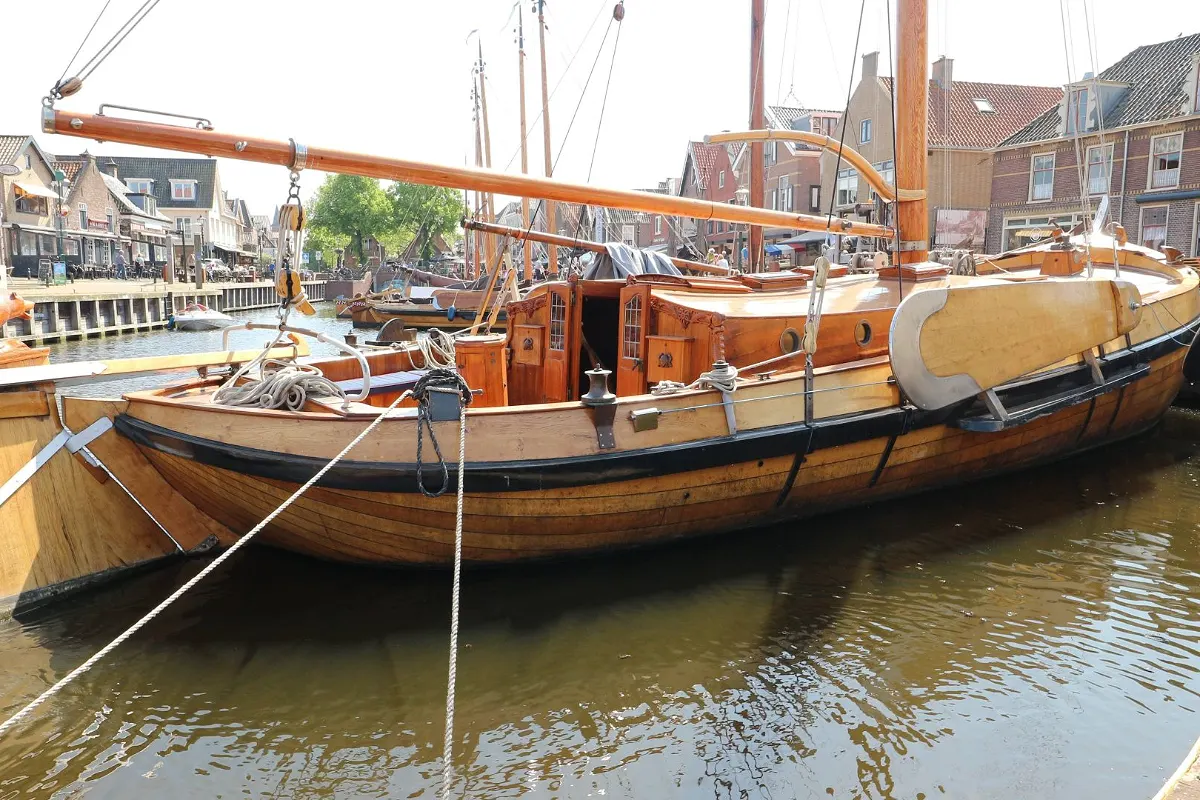 Dutch Botter Yacht 62
